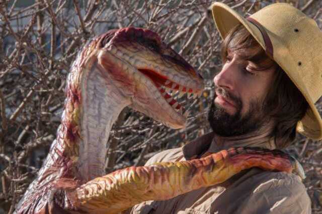 恐龍皮套,恐龍表演服