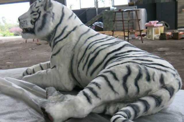 仿真動物白虎