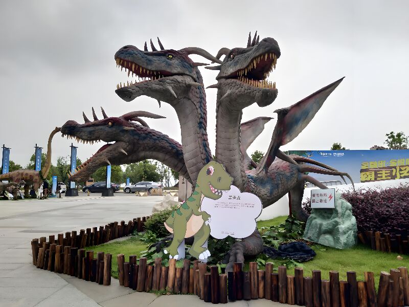 常州環球恐龍城：三頭龍領銜的 “史前狂歡” 戶外恐龍展